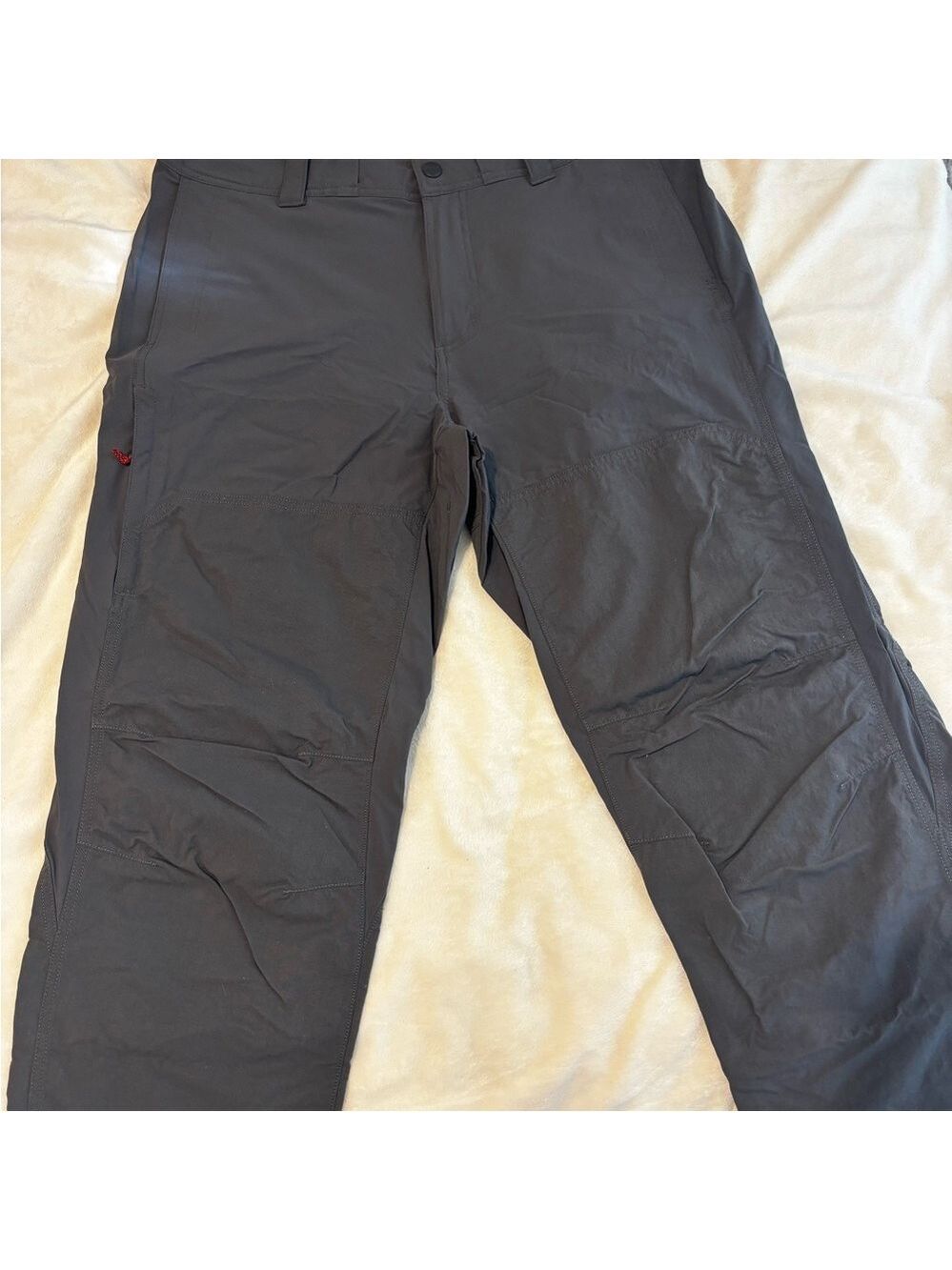 REI Co-op Men's Gray Pants Nylon Spandex Zip Pockets, vented 36W X 32L NWOT